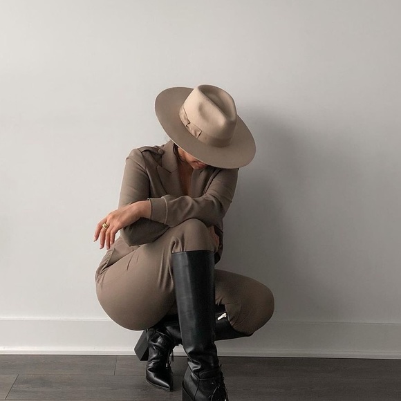 Wool Hat - Picture 3 of 5